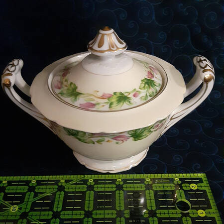 ALA18 Sugar Bowl & Lid