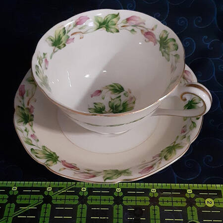 ALA18 Footed Cup & Saucer Set