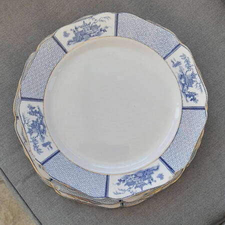 Pavilion Dinner Plate