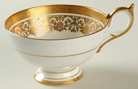 Kenilworth Ivory (Smooth) Footed Cup