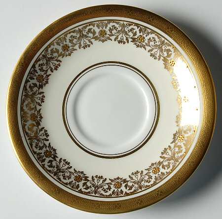 Kenilworth Ivory (Smooth) Saucer for Cream Soup Bowl