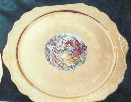ATS37 Handled Cake Plate