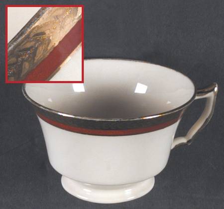 AR3R Footed Cup
