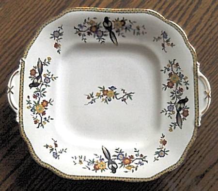 B206 Square Handled Cake Plate