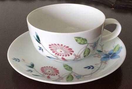 ARZ97 Flat Cup & Saucer Set