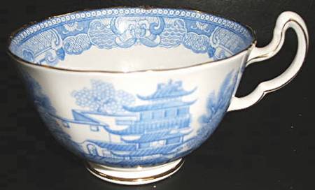 H129 Footed Cup