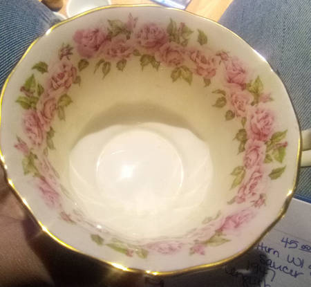 ADD66 Footed Cup