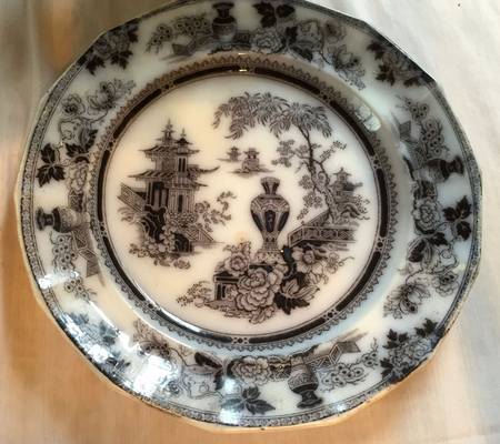 Jeddo Black Dinner Plate