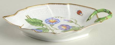 Morning Glory 9" Leaf Dish