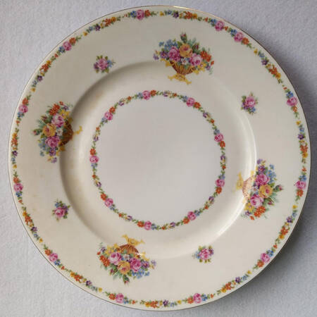 ALT347 Dinner Plate