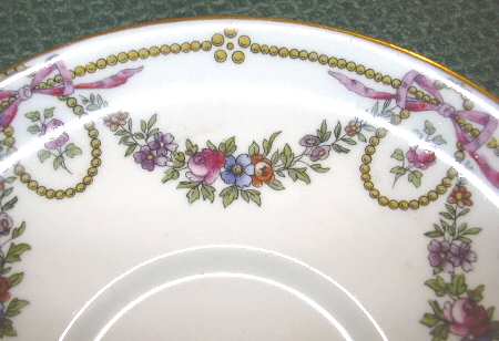 A2237 Saucer