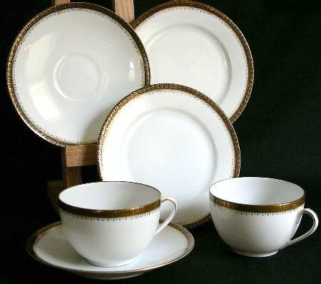 ADH15 Flat Cup & Saucer Set