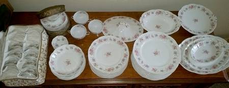 AHR563 Flat Cup & Saucer Set
