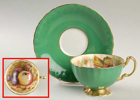 1034 Green (Scalloped) by John  Aynsley &amp; Sons