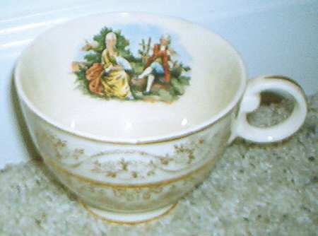 ATS48 Footed Cup