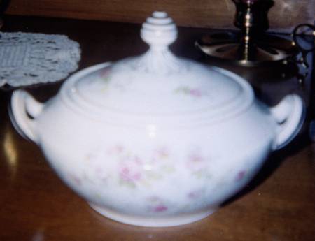 AHR573 Sugar Bowl & Lid