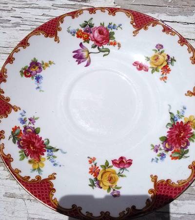 Wilton Pink Red (Smooth) Saucer