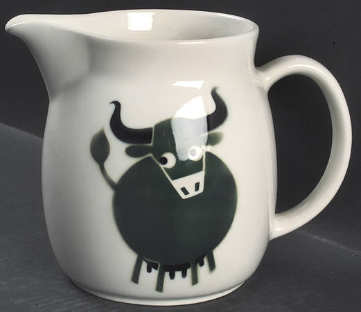 ARA100 48 Oz Pitcher by Arabia of Finland