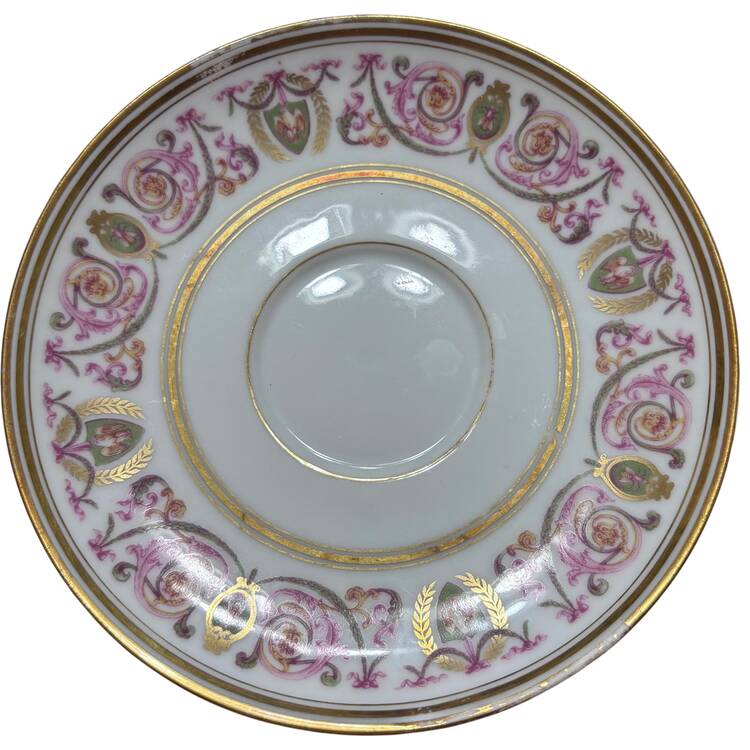 AHR627 Saucer