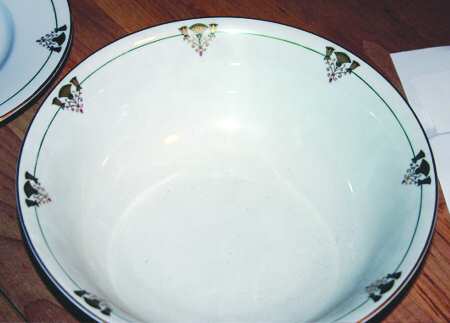 Thistle 9" Round Vegetable Bowl