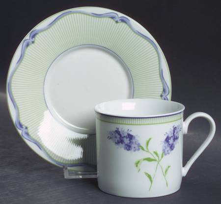 Flat Cup & Saucer Set