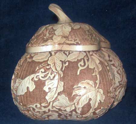 Ivory Dynasty 5" Candy Box with Lid