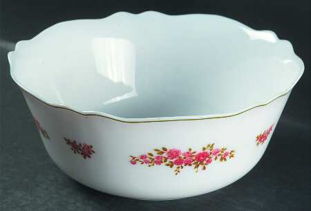 Bagatelle 9" Salad Serving Bowl