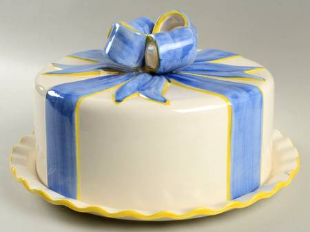 Ribbons N Bows by Alabaster Ceramics