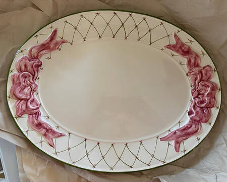 Ribbons N Bows 19" Oval Serving Platter