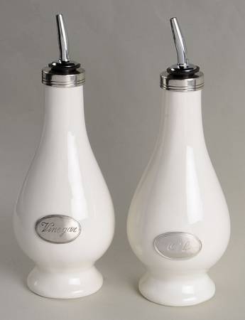 Tuscan Vinegar and Oil Set with Stoppers