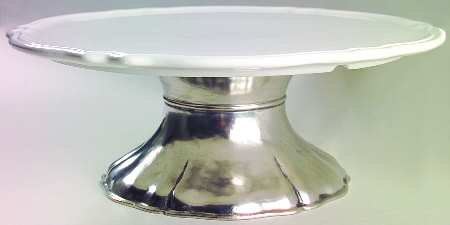 Umbria 13" Diameter Pedestal Cake Stand