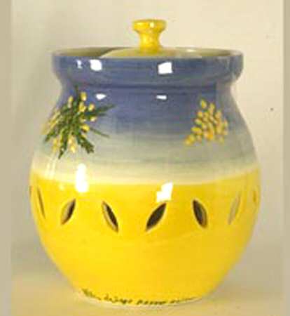 Mimosa Garlic Keeper & Lid