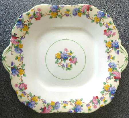 B1494 Handled Cake Plate