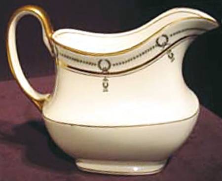 AYN148 Creamer
