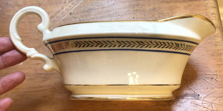 ATS53 Gravy Boat