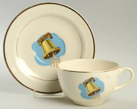 AAU1 Flat Cup & Saucer Set