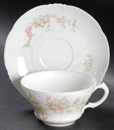 AUS357 Flat Cup & Saucer Set