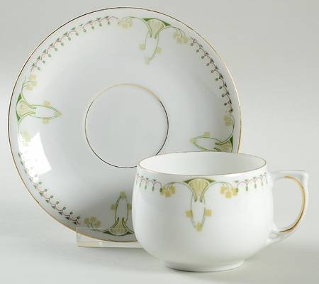 3070 Flat Cup & Saucer Set