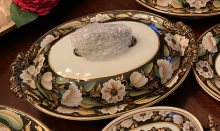 4540 Oval Covered Vegetable