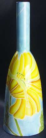Spring Kiss 17" Vase
