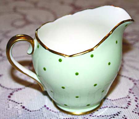 H481 Creamer