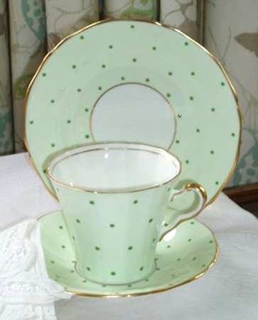 H481 Flat Cup & Saucer Set