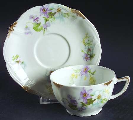 AHR721 Flat Cup & Saucer Set