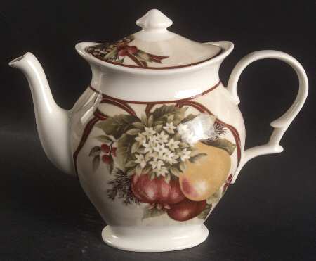 Yuletide Celebration Teapot & Lid