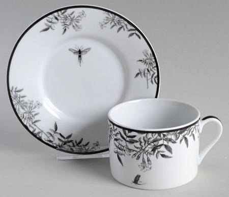 Curio Flat Cup & Saucer Set