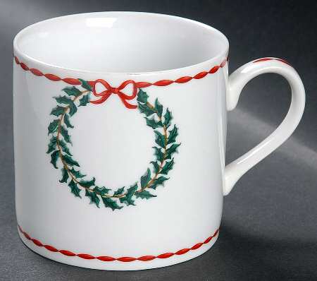Holly Wreath Flat Cup