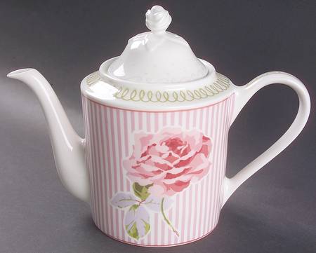 Celia Teapot & Lid