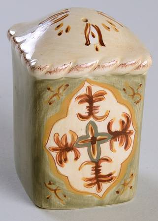 Sienna Pepper Shaker