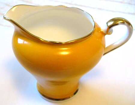 721 Creamer