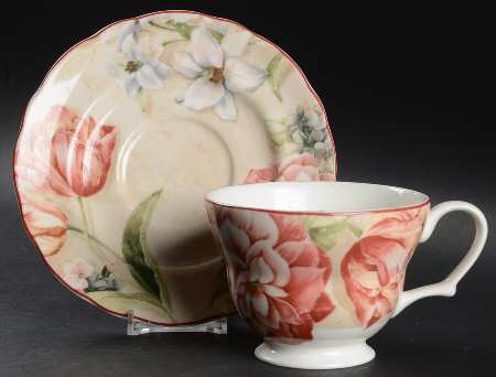 Desiree Footed Cup & Saucer Set